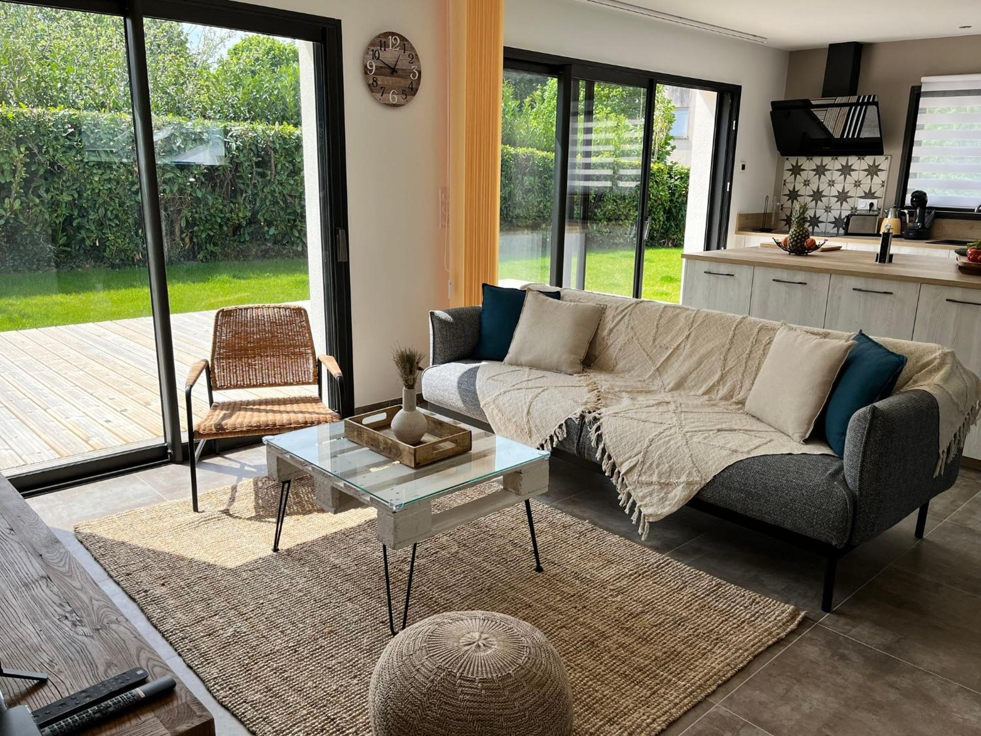 Hébergement de vacances Degemer Mat ! 4* Cosy, Moderne, à 8 Min Des Plages. Moëlan-sur-Mer