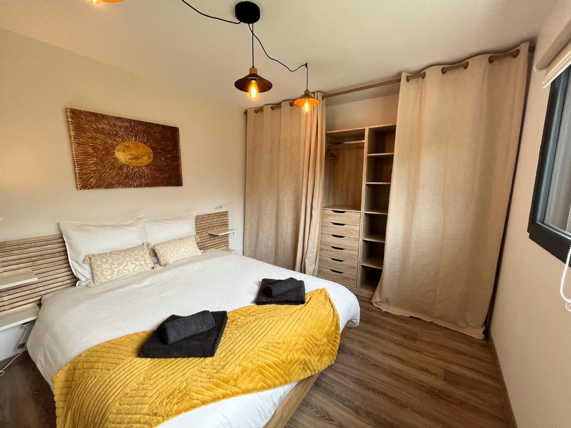 Hébergement de vacances Degemer Mat ! 4* Cosy, Moderne, à 8 Min Des Plages.